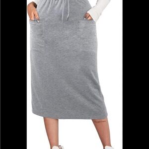 ❤️3 for$10❤️ SHEIN Gray Midi Skirt with Pockets